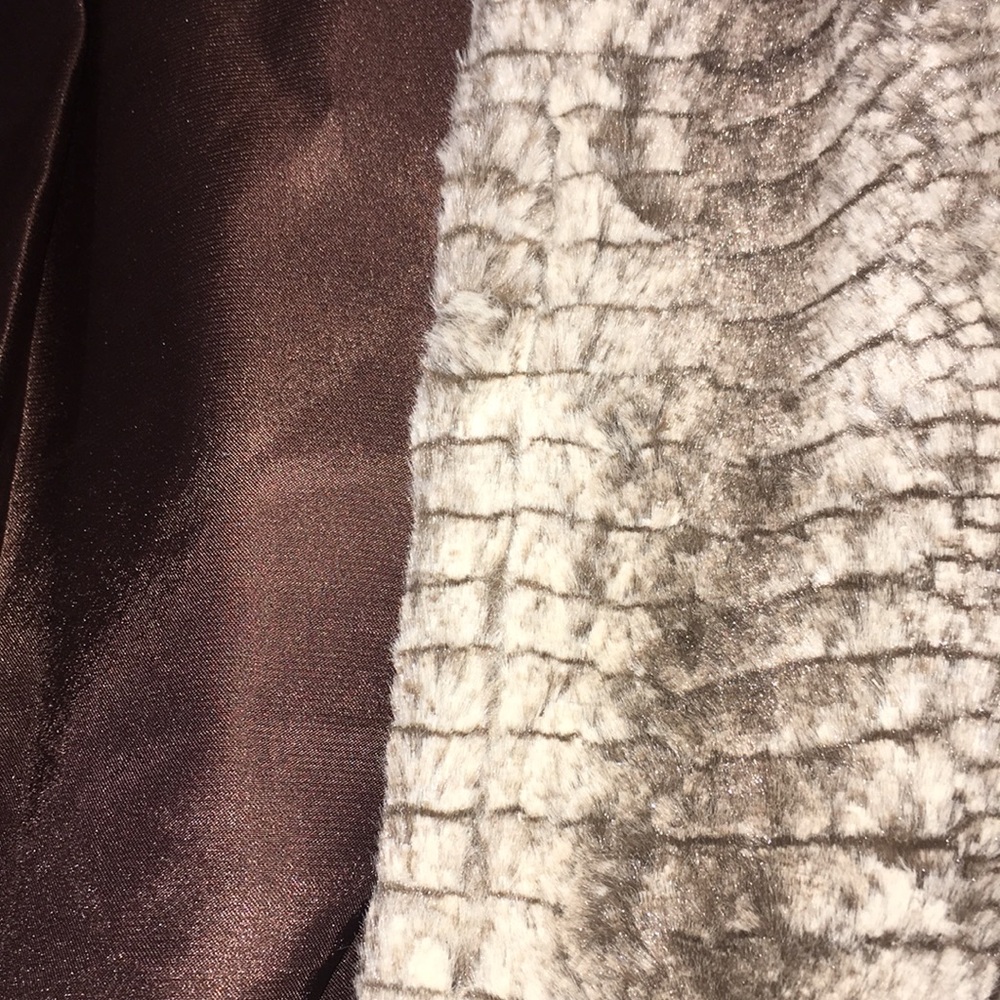Jacket - Picture 2 of 3